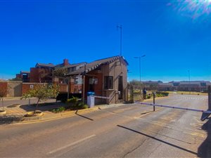 2 Bed Apartment in The Orchards