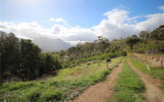 1309 m² Land available in Rome Glen