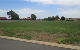 1000 m² Land available in Struisbult