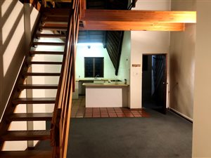 3 Bed Townhouse in Paulshof