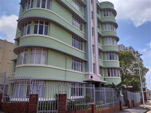 1 Bed Apartment in Essenwood