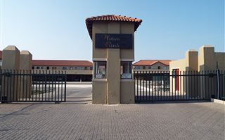 2 Bedroom House in Brits