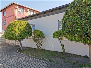 2 Bed Simplex in Arboretum