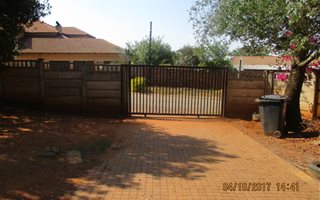 3 Bedroom Apartment in Heuweloord