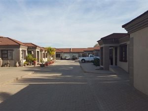 3 Bed Townhouse in Upington