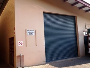 400 m² Commercial space in Hillcrest Central