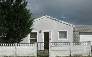 2 Bedroom House in Mitchells Plain