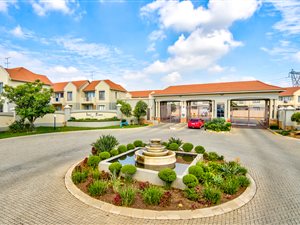 2 Bed House in Esther Park