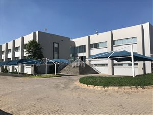 2554 m² Industrial space in Glen Austin