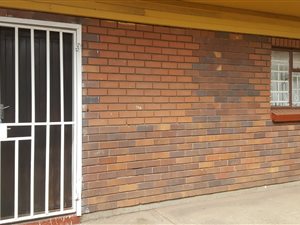 2 Bed Apartment in Vanderbijlpark CW5
