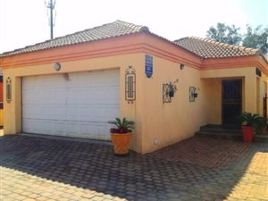 3 Bed Cluster in New State Area