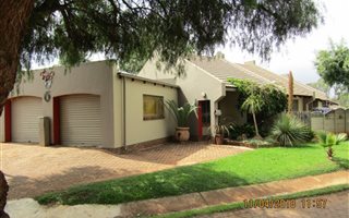 3 Bedroom House in Pollak Park