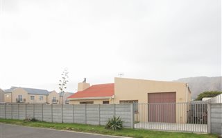 1 Bedroom House in Whispering Pines