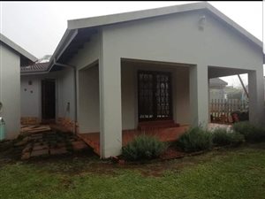 2 Bedroom Garden Cottage in Hillcrest Park