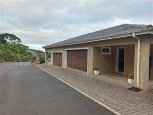 3 Bed Townhouse in Padfield Park