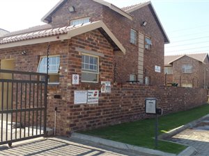 2 Bedroom Apartment in Crystal Park