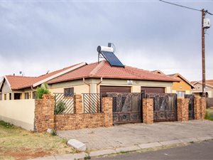 3 Bed House in Leachville