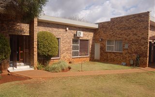 3 Bedroom House in Oberholzer