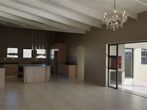 3 Bed House in Sunset Estate