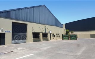 936 m² Industrial space in Durbanville Central