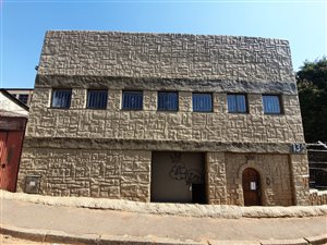 5 Bed House in Bertrams