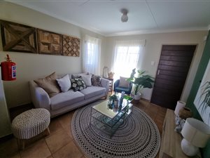 2 Bed House in Johannesburg Central