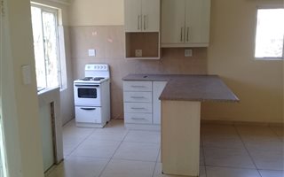 2 Bedroom Garden Cottage in Umbilo