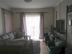 3 Bed Flat in Rangeview