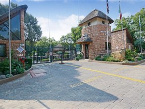 2 Bed Townhouse in Jukskei Park