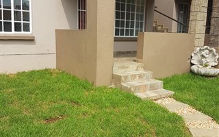 2 Bedroom Townhouse in Isandovale