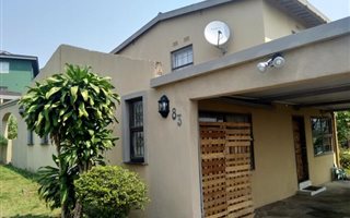 4 Bedroom House in Oaklands