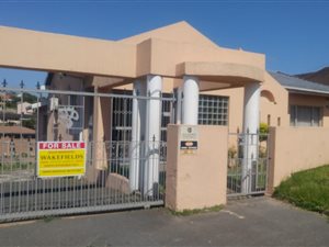 4 Bedroom House in Umhlatuzana