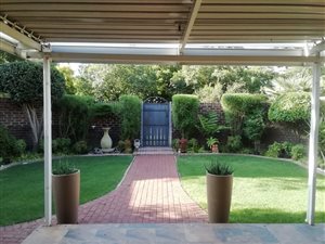 3 Bed Townhouse in Vereeniging