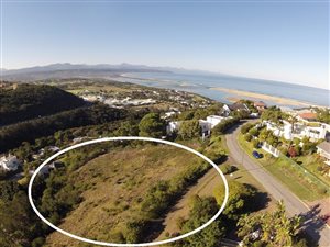 2934 m² Land available in Bowtie