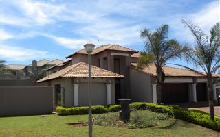 4 Bedroom House in The Wilds