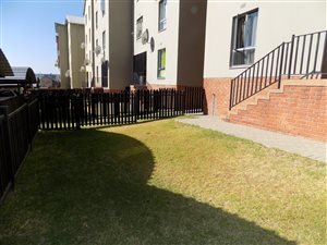 2 Bed Apartment in Erand Gardens