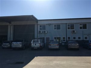 1067 m² Commercial space in Briardene