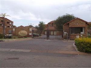 2 Bed Apartment in Noordwyk