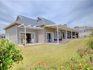 3 Bed House in Kraaibosch