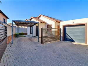 3 Bed House in Kosmosdal