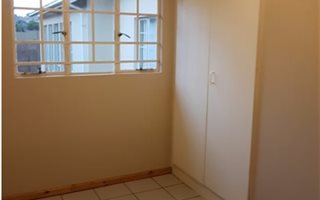 2 Bedroom Garden Cottage in Strubens Valley