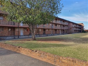 3 Bed Apartment in Crown Gardens