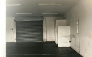 102 m² Office Space in Alton