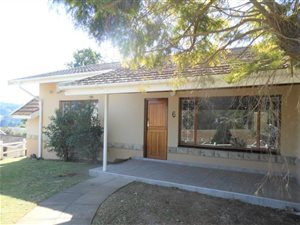 2 Bed Townhouse in Waterfall