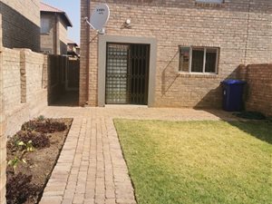 3 Bed Townhouse in Annlin
