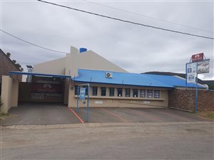 1160 m² Commercial space in Graaff Reinet