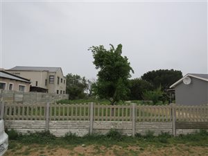 546 m² Land available in Firgrove