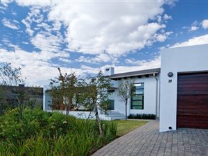 4 Bed Cluster in North Riding AH