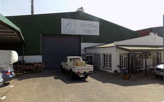 1200 m² Industrial space in Kya Sands