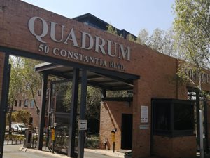 440 m² Commercial space in Constantia Kloof
